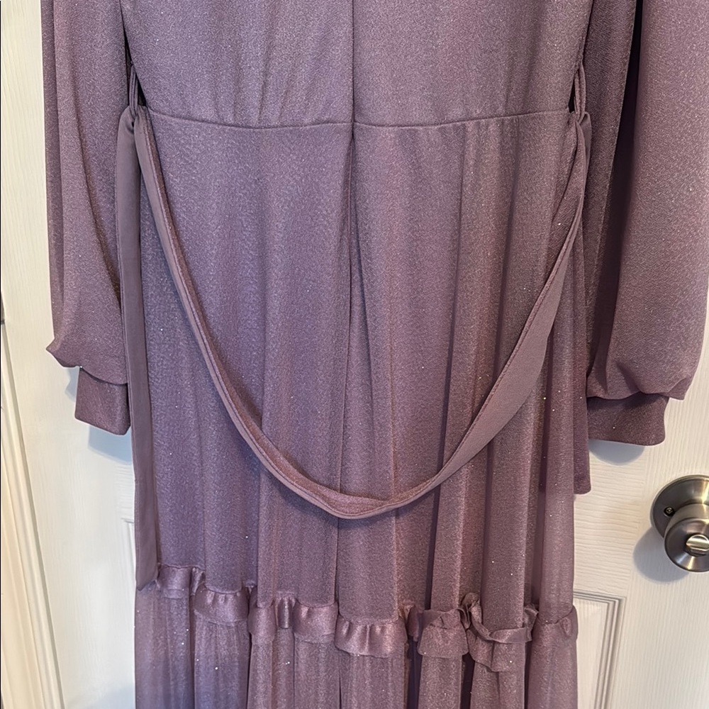 Elegant Purple Women's Dress - Picture 7 of 9
